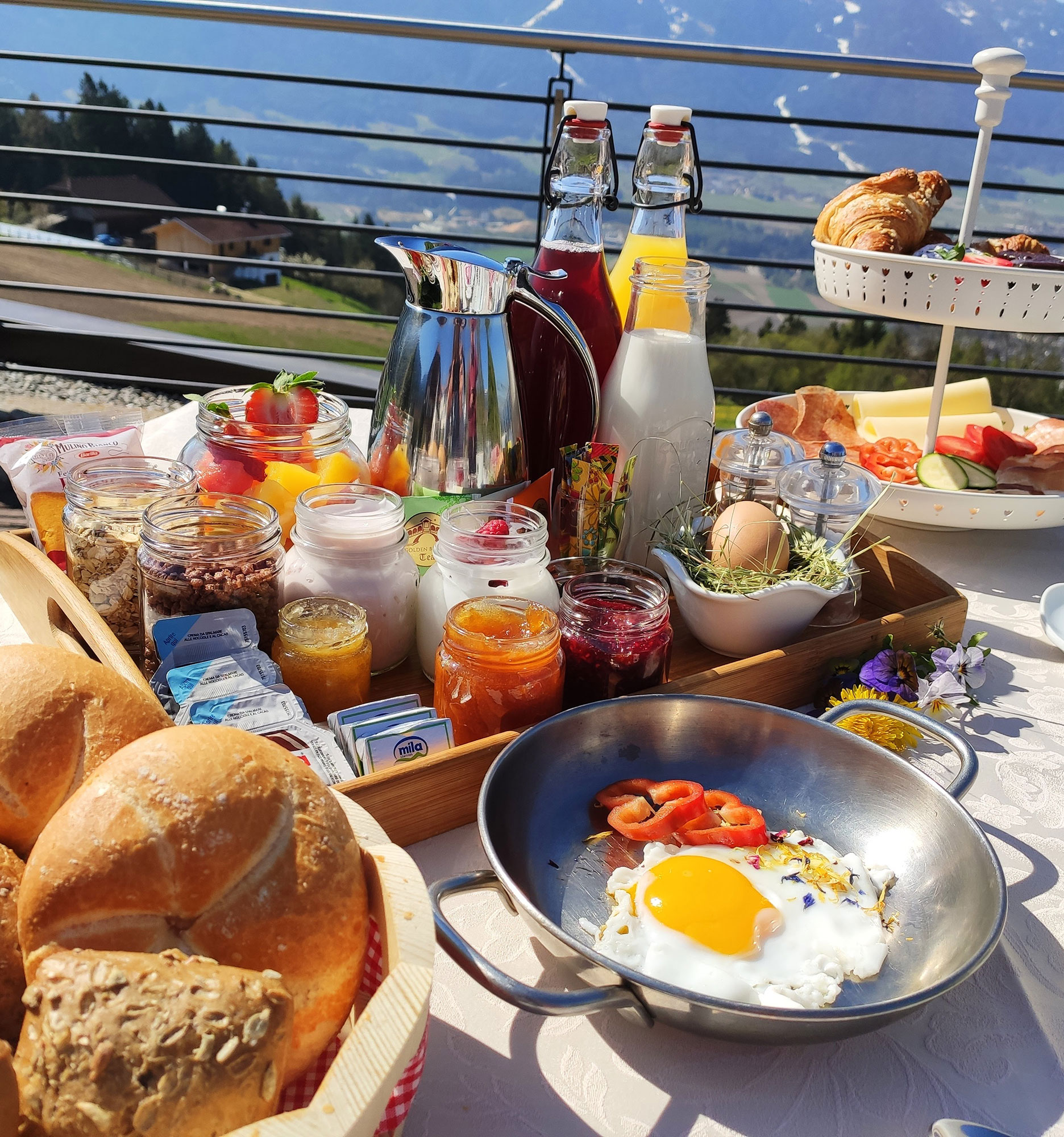 Colazione a buffet ad Ameto - Hotel Amaten